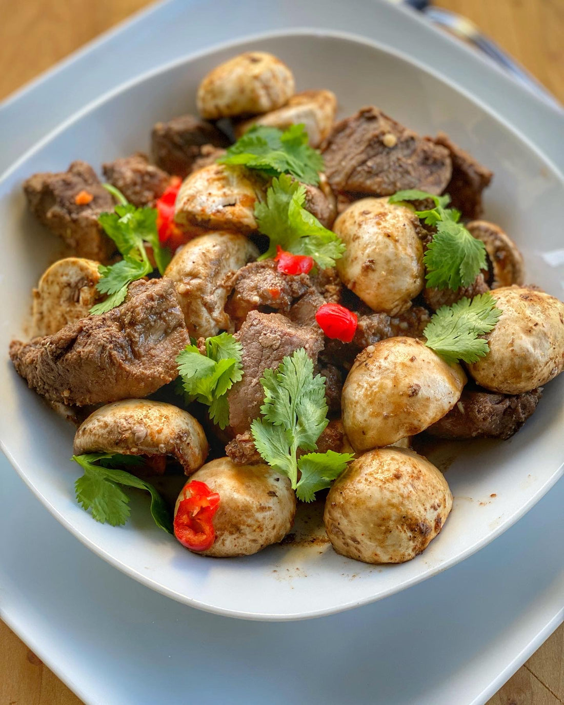 Slow cooker beef and mushrooms